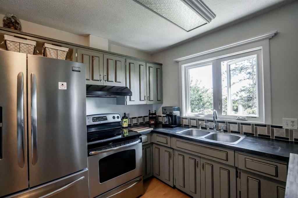 MLS® A2245674 - 4909 48 Ave   in NONE Grimshaw, Residential