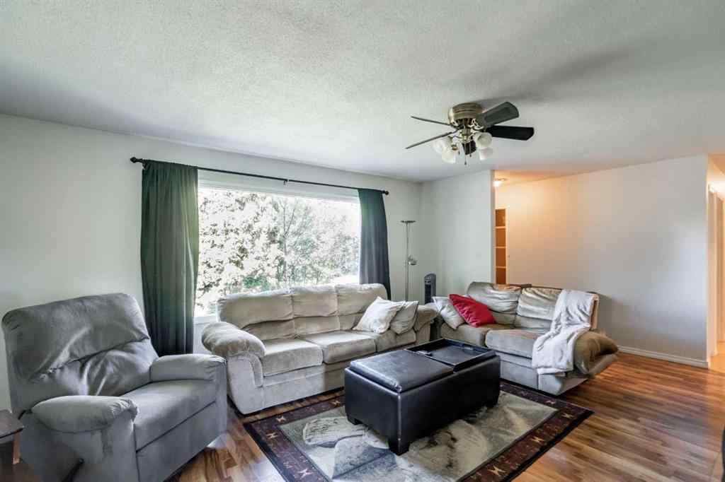 MLS® A2245674 - 4909 48 Ave   in NONE Grimshaw, Residential