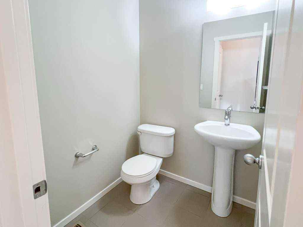 MLS® A2245676 - 28 Kinlea Common NW in Kincora Calgary, Residential