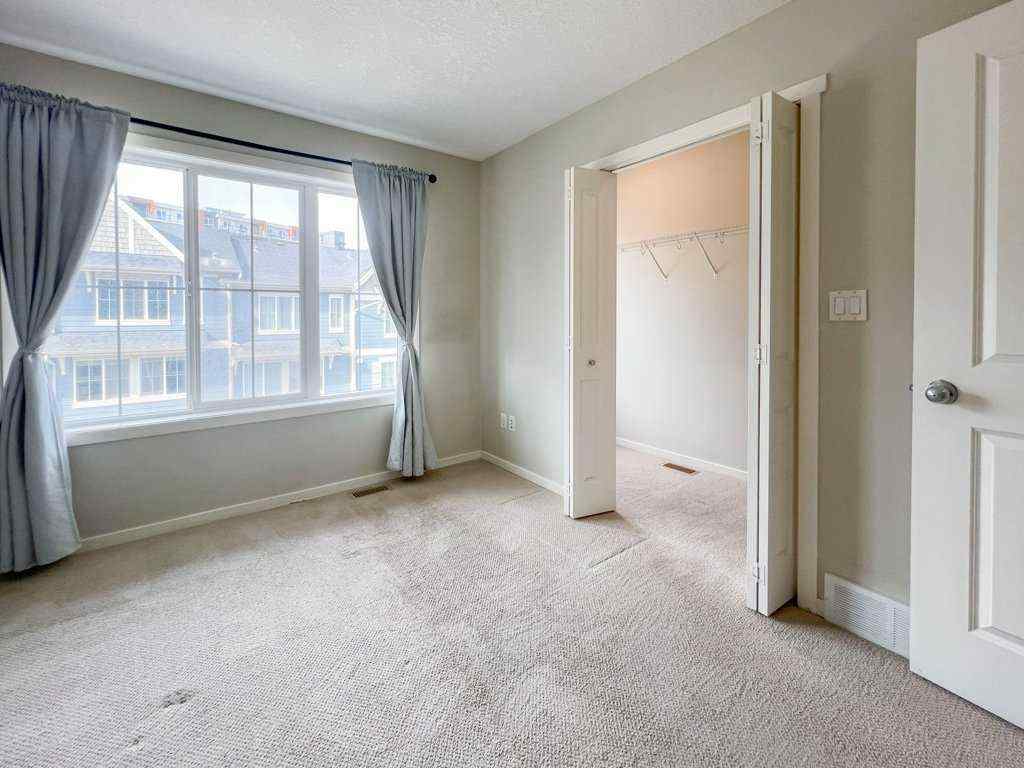 MLS® A2245676 - 28 Kinlea Common NW in Kincora Calgary, Residential