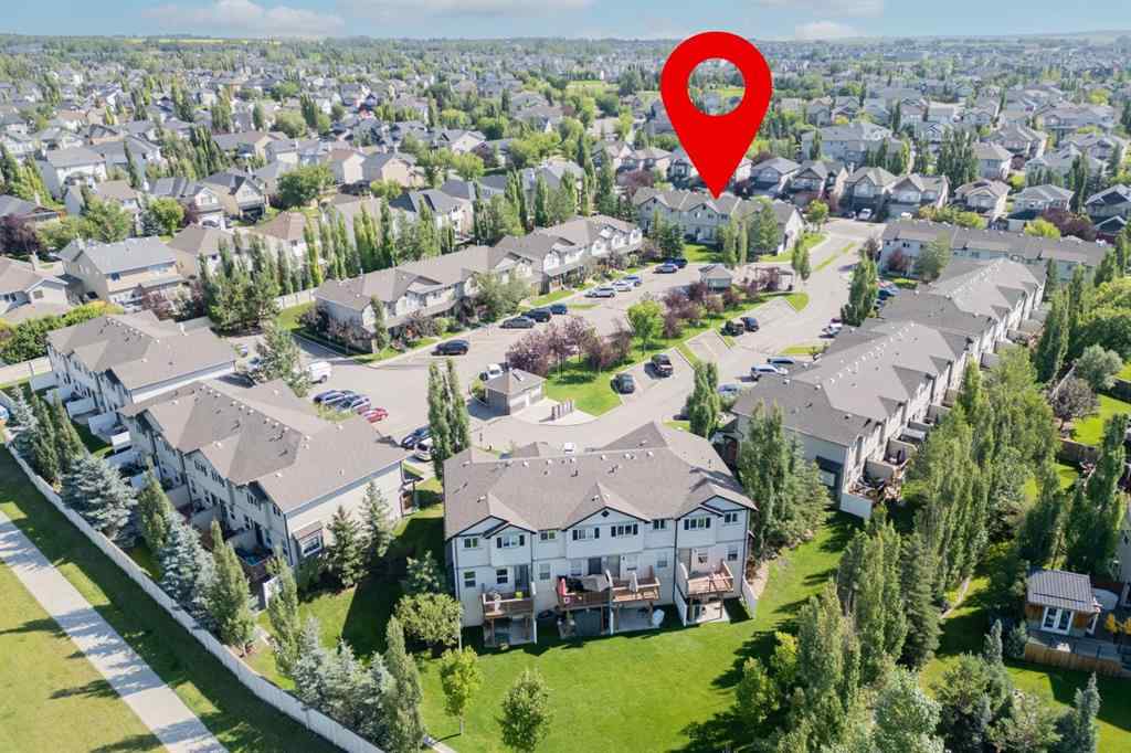 MLS® A2245677 - Unit #7 105 Drake Landing Common  in Drake Landing Okotoks, Residential