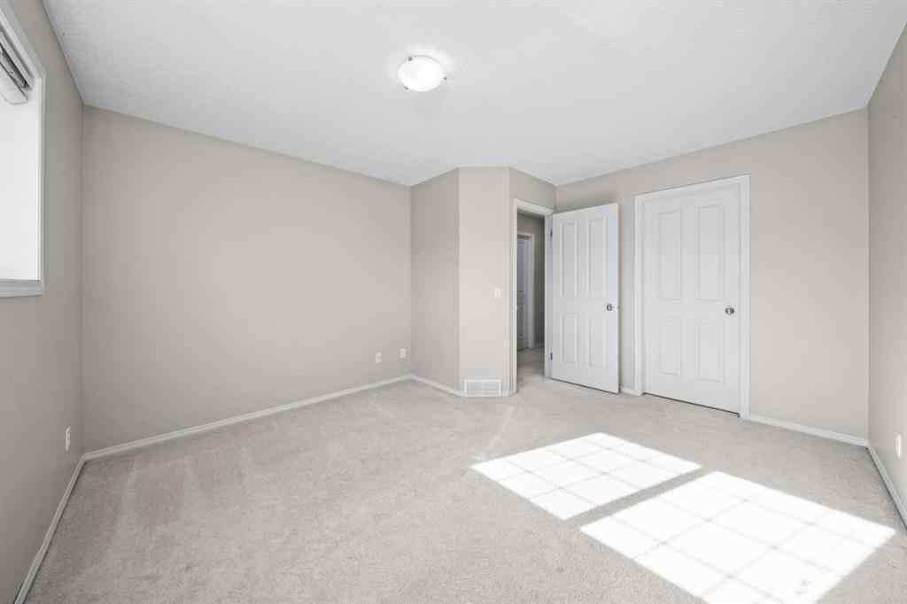 MLS® A2245677 - Unit #7 105 Drake Landing Common  in Drake Landing Okotoks, Residential