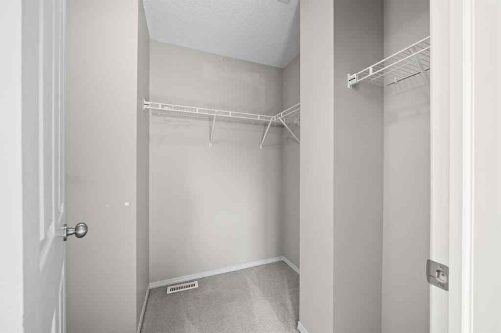 MLS® A2245677 - Unit #7 105 Drake Landing Common  in Drake Landing Okotoks, Residential