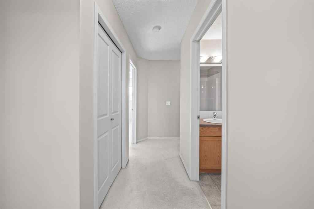 MLS® A2245677 - Unit #7 105 Drake Landing Common  in Drake Landing Okotoks, Residential