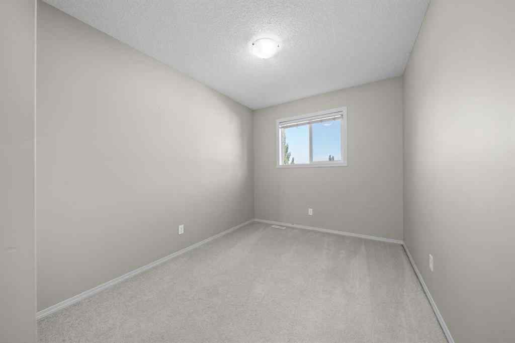 MLS® A2245677 - Unit #7 105 Drake Landing Common  in Drake Landing Okotoks, Residential