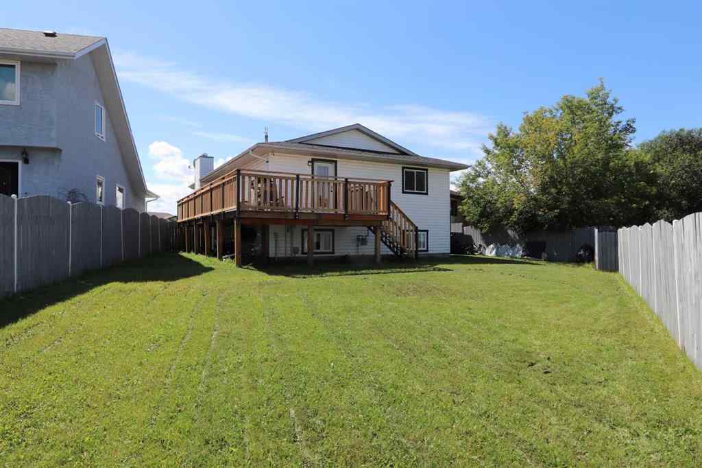 MLS® A2245680 - 6130 52 Street Close  in North End Ponoka, Residential