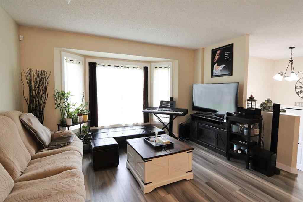 MLS® A2245680 - 6130 52 Street Close  in North End Ponoka, Residential