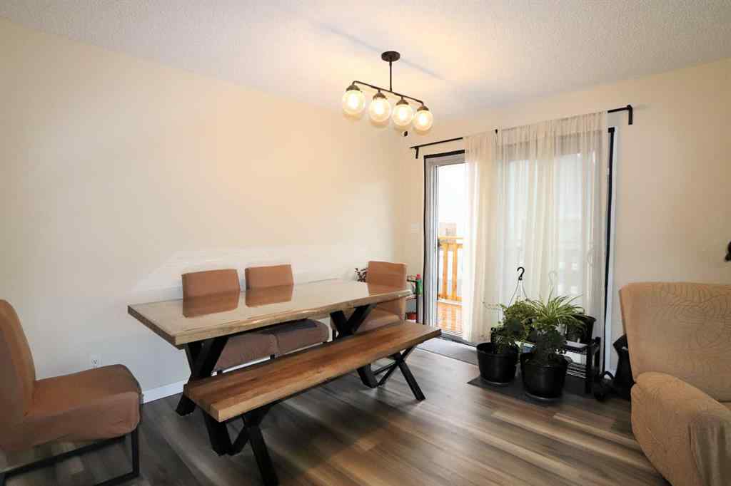 MLS® A2245680 - 6130 52 Street Close  in North End Ponoka, Residential