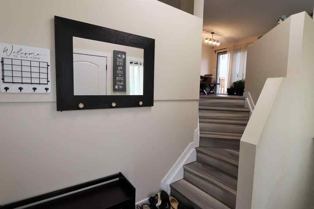 MLS® A2245680 - 6130 52 Street Close  in North End Ponoka, Residential