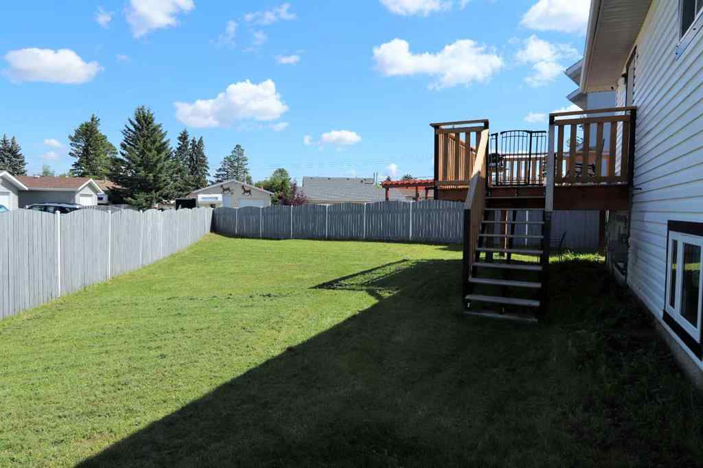 MLS® A2245680 - 6130 52 Street Close  in North End Ponoka, Residential
