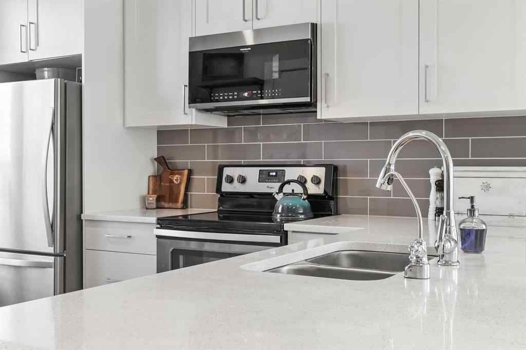 MLS® A2245682 - 502 Drake Landing Wynd  in Drake Landing Okotoks, Residential