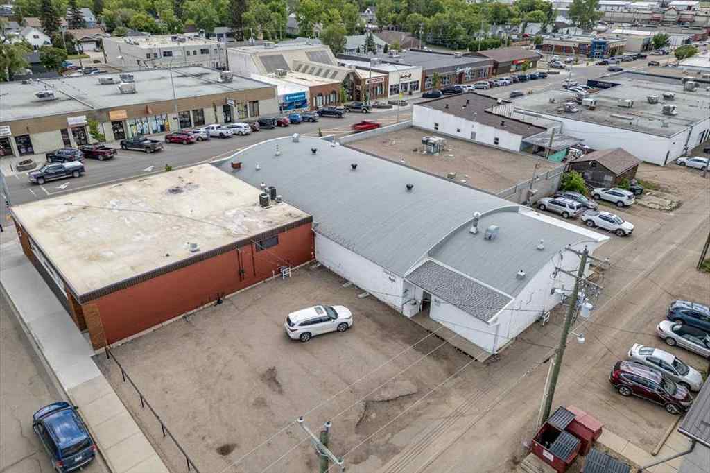 MLS® A2245688 - 4832 50 Street  in Downtown West Stettler, Commercial
