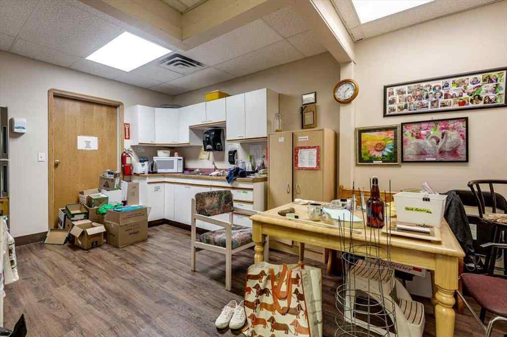 MLS® A2245688 - 4832 50 Street  in Downtown West Stettler, Commercial