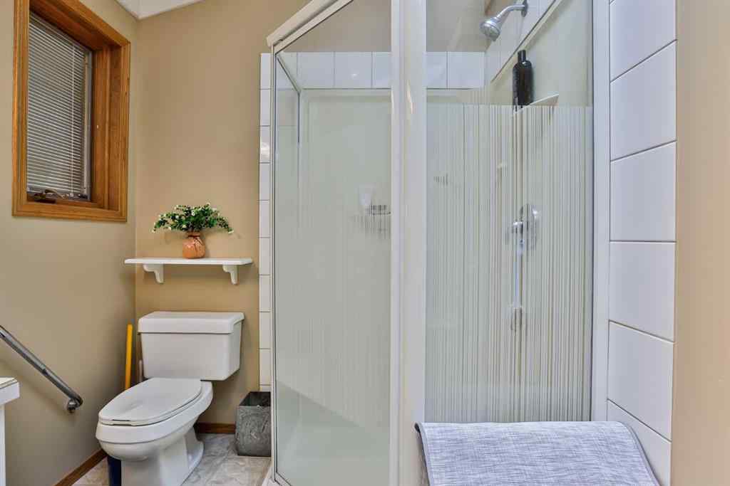 MLS® A2245693 - 93 Coachwood Road W in Ridgewood Lethbridge, Residential