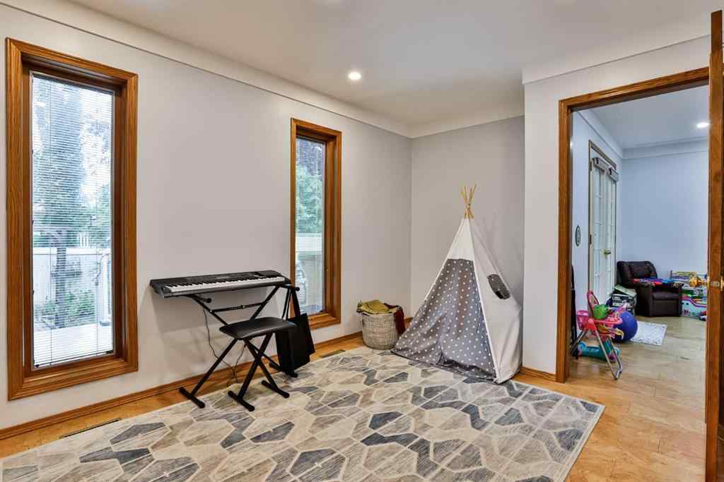 MLS® A2245693 - 93 Coachwood Road W in Ridgewood Lethbridge, Residential