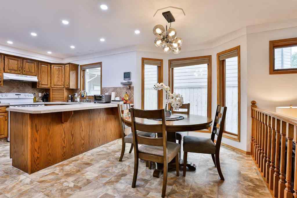MLS® A2245693 - 93 Coachwood Road W in Ridgewood Lethbridge, Residential