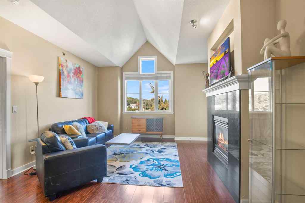 MLS® A2245695 - Unit #405 4707 50 Street  in Downtown Sylvan Lake, Residential