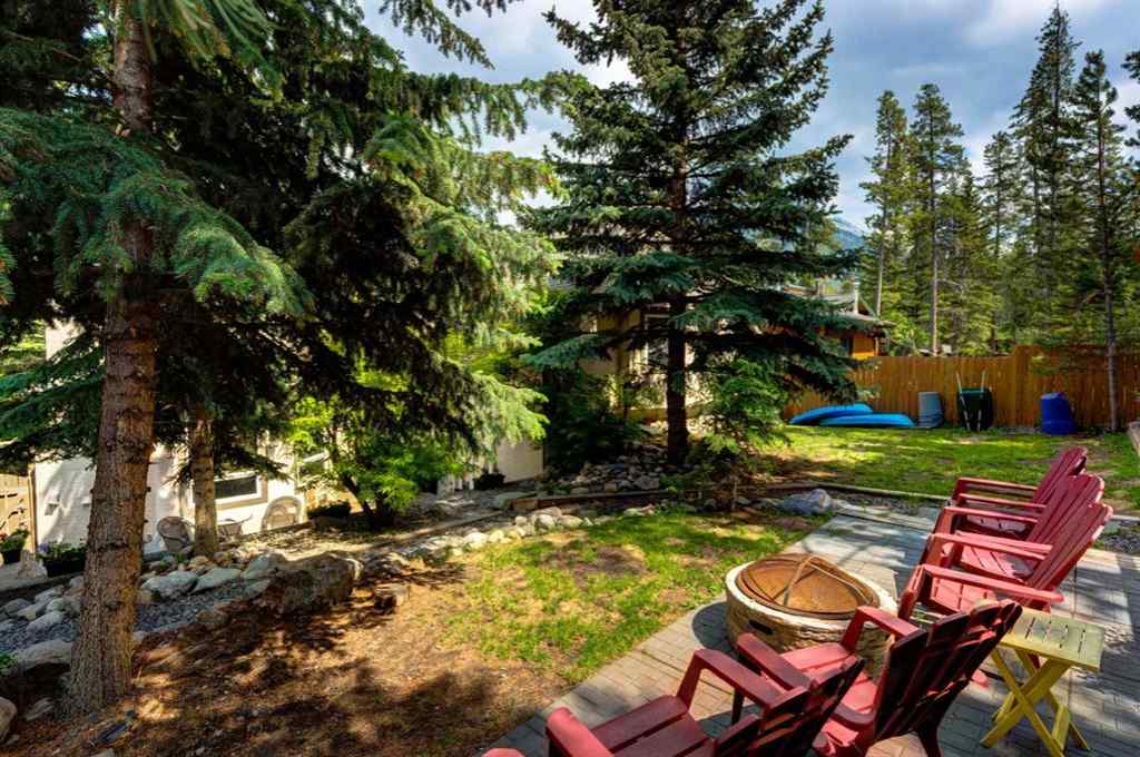 MLS® A2245701 - 211 Glen Crescent  in NONE Banff, Residential