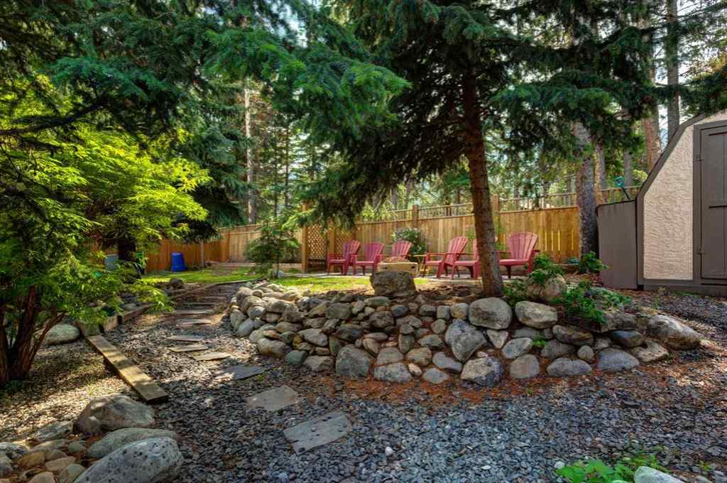 MLS® A2245701 - 211 Glen Crescent  in NONE Banff, Residential