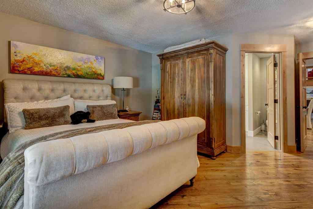 MLS® A2245701 - 211 Glen Crescent  in NONE Banff, Residential