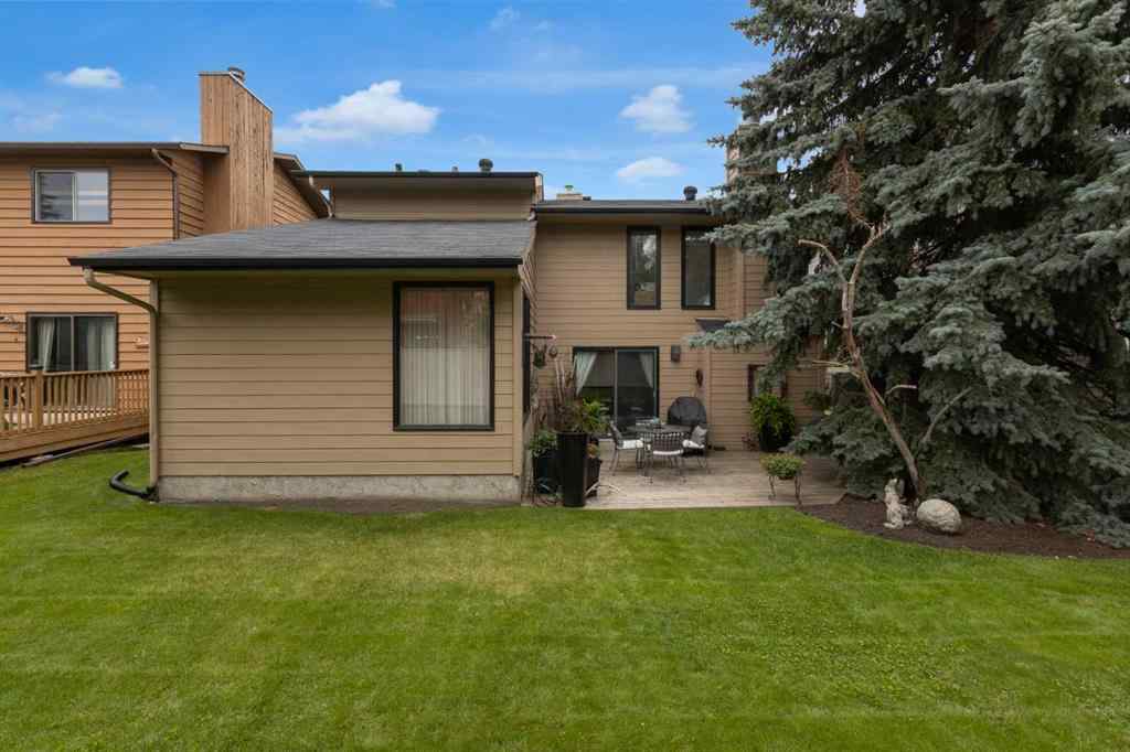 MLS® A2245703 - 120 Deercross Road SE in Deer Run Calgary, Residential