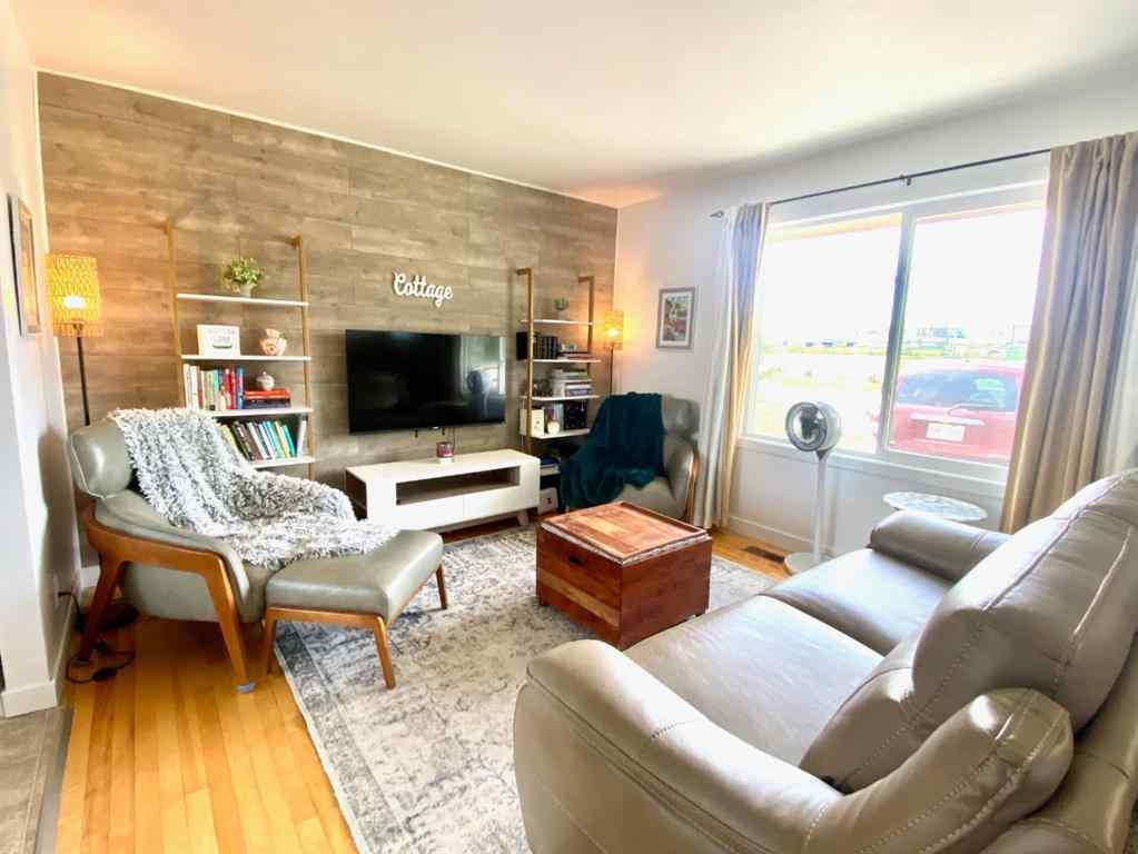 MLS® A2245709 - 31 Mountain Vista Estates Drive  in NONE Hill Spring, Residential