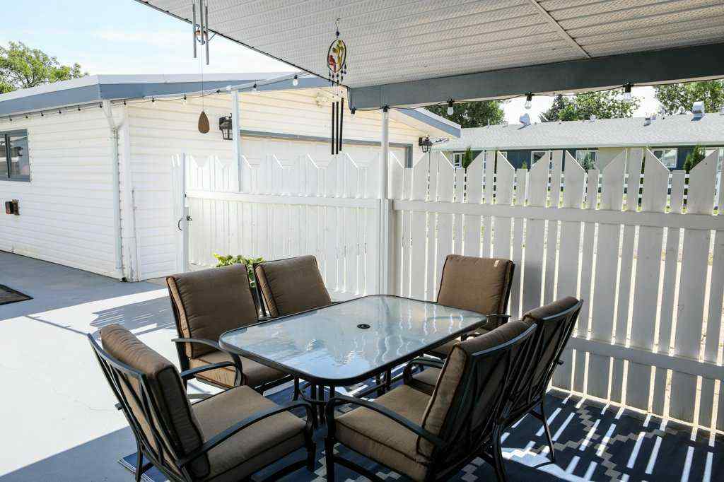 MLS® A2245712 - 620 28 Street   in NONE Fort Macleod, Residential
