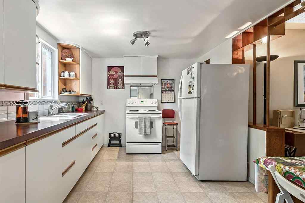 MLS® A2245715 - 517 Windsor Avenue NW in NONE Diamond Valley, Residential