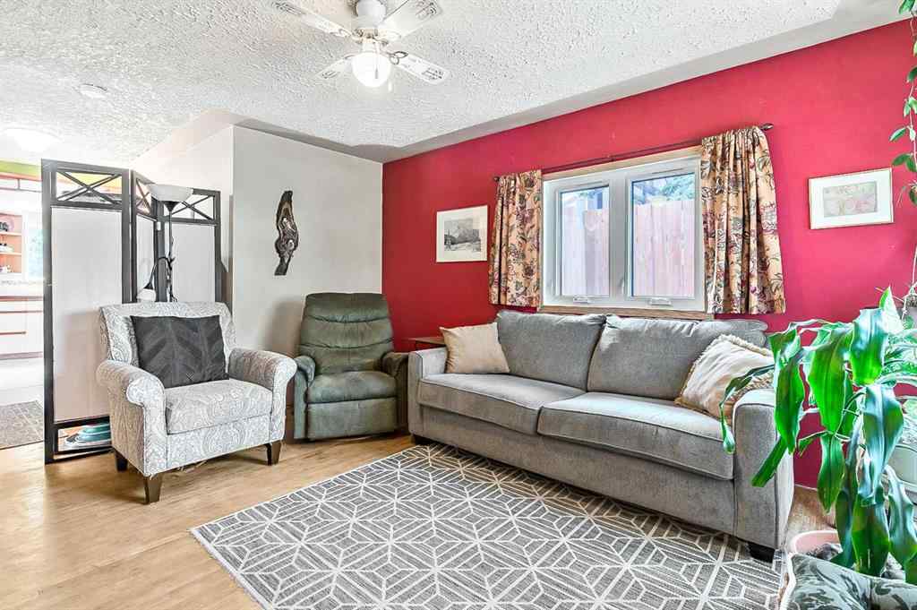 MLS® A2245715 - 517 Windsor Avenue NW in NONE Diamond Valley, Residential