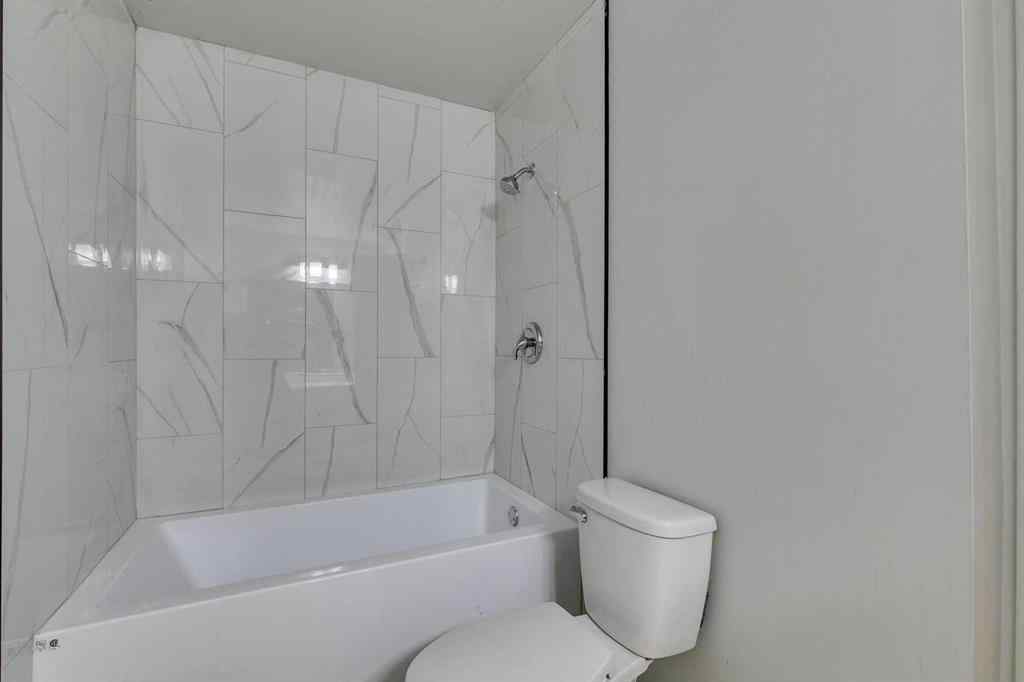 MLS® A2245720 - Unit #111 5404 10 Avenue SE in Penbrooke Meadows Calgary, Residential