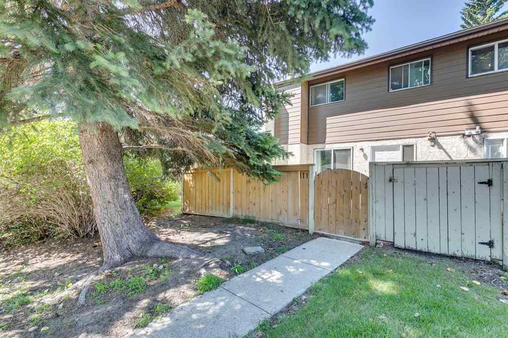 MLS® A2245720 - Unit #111 5404 10 Avenue SE in Penbrooke Meadows Calgary, Residential