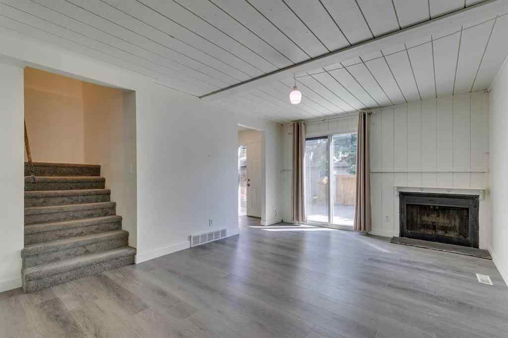 MLS® A2245720 - Unit #111 5404 10 Avenue SE in Penbrooke Meadows Calgary, Residential