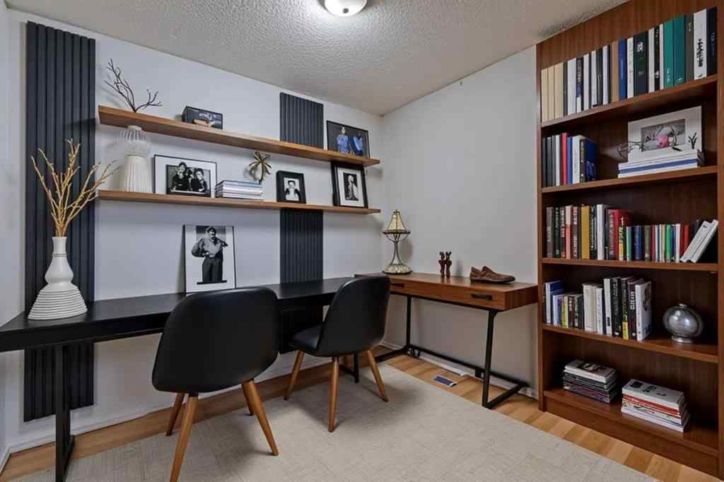 MLS® A2245720 - Unit #111 5404 10 Avenue SE in Penbrooke Meadows Calgary, Residential
