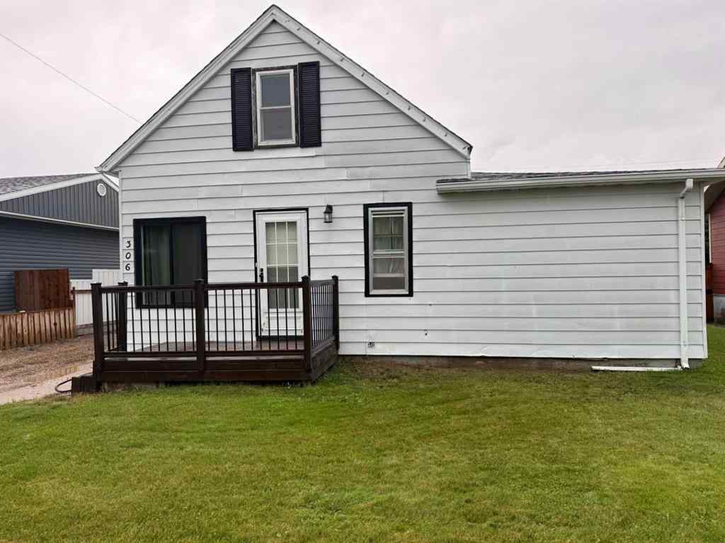MLS® A2245723 - 306 3 Street W in NONE Foremost, Residential