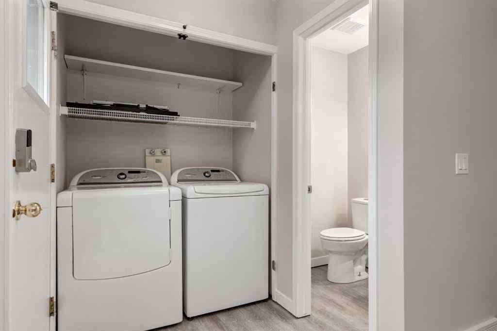 MLS® A2245731 - 245 Cedarwood Park SW in Cedarbrae Calgary, Residential