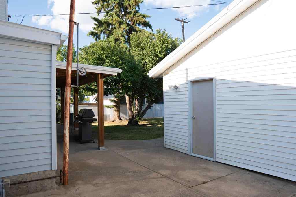 MLS® A2245733 - 431 14 Street  in Wainwright Wainwright, Residential