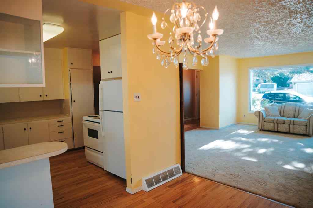 MLS® A2245733 - 431 14 Street  in Wainwright Wainwright, Residential