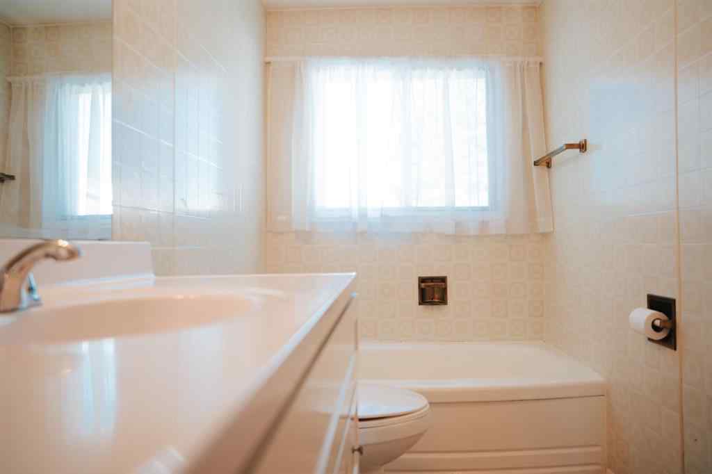 MLS® A2245733 - 431 14 Street  in Wainwright Wainwright, Residential