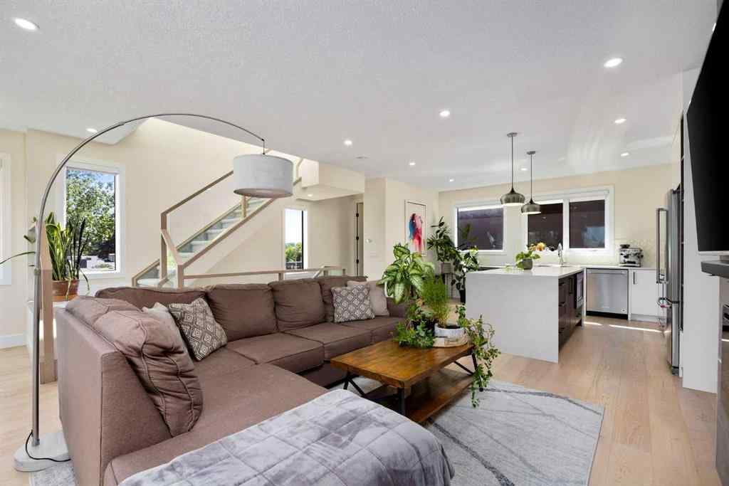 MLS® A2245736 - Unit #1 3355 Spruce Drive SW in Spruce Cliff Calgary, Residential