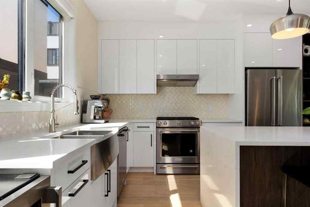 MLS® A2245736 - Unit #1 3355 Spruce Drive SW in Spruce Cliff Calgary, Residential