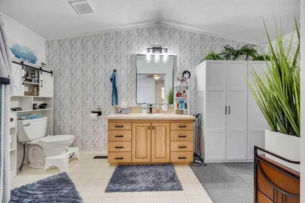 MLS® A2245741 - Unit #26 1101 84 Street NE in Abbeydale Calgary, Mobile