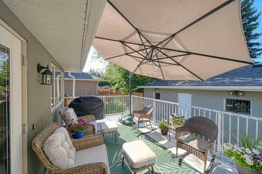 MLS® A2245742 - 13 Meadowview Road SW in Meadowlark Park Calgary, Residential