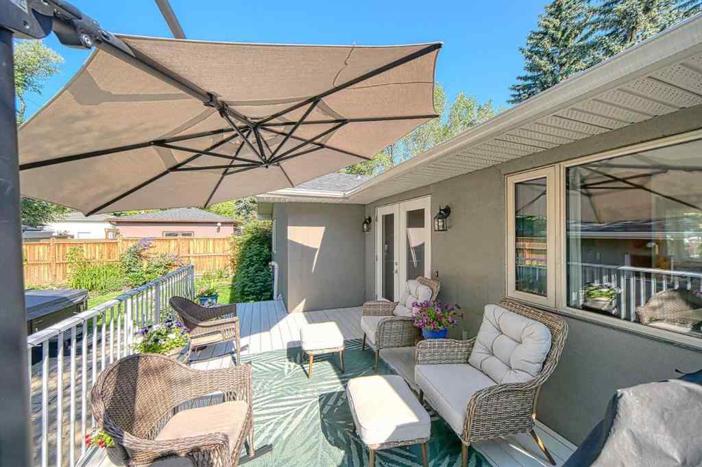 MLS® A2245742 - 13 Meadowview Road SW in Meadowlark Park Calgary, Residential