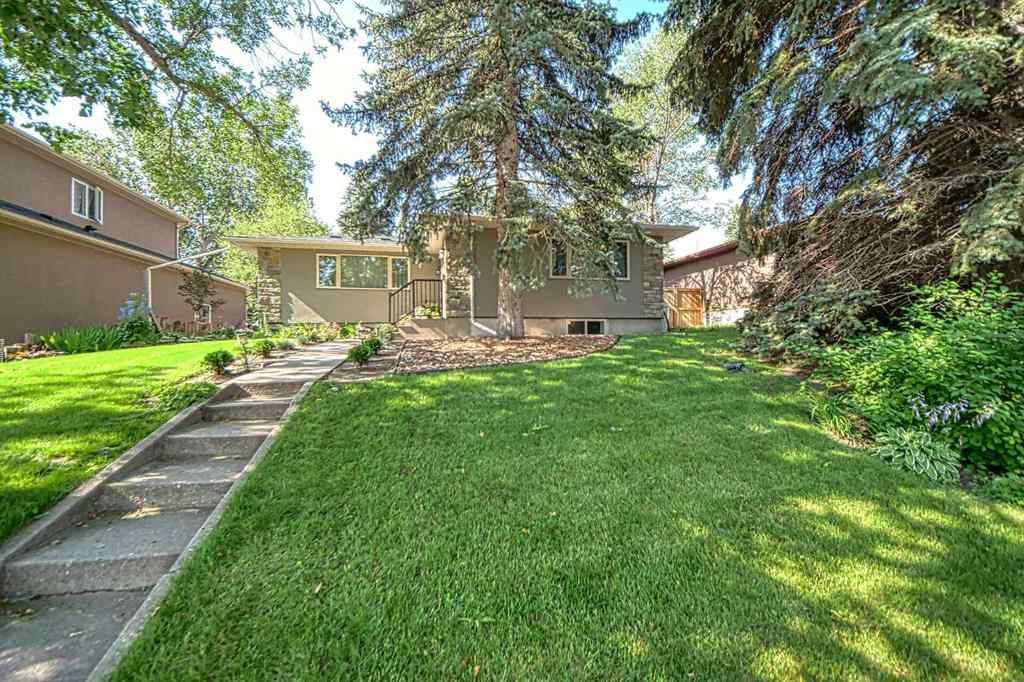 MLS® A2245742 - 13 Meadowview Road SW in Meadowlark Park Calgary, Residential