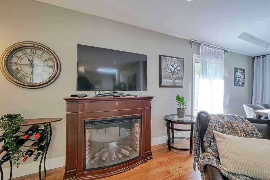 MLS® A2245742 - 13 Meadowview Road SW in Meadowlark Park Calgary, Residential