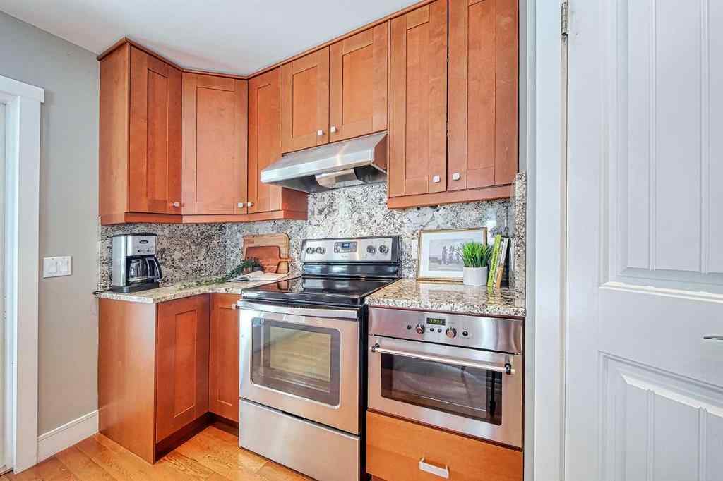 MLS® A2245742 - 13 Meadowview Road SW in Meadowlark Park Calgary, Residential