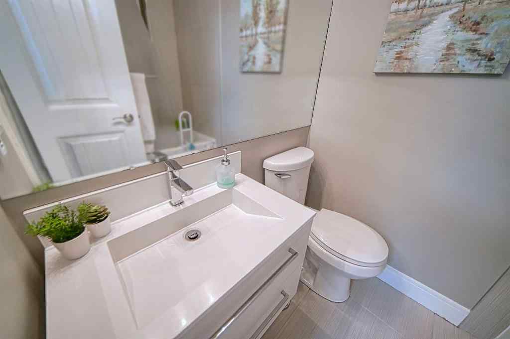 MLS® A2245742 - 13 Meadowview Road SW in Meadowlark Park Calgary, Residential