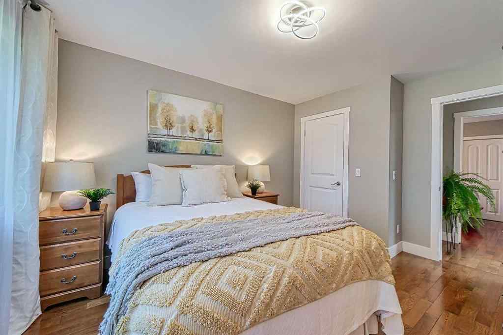 MLS® A2245742 - 13 Meadowview Road SW in Meadowlark Park Calgary, Residential