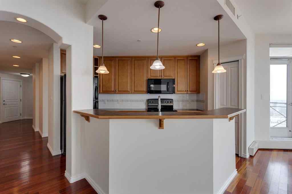 MLS® A2245744 - Unit #809 1718 14 Avenue NW in Hounsfield Heights/Briar Hill Calgary, Residential