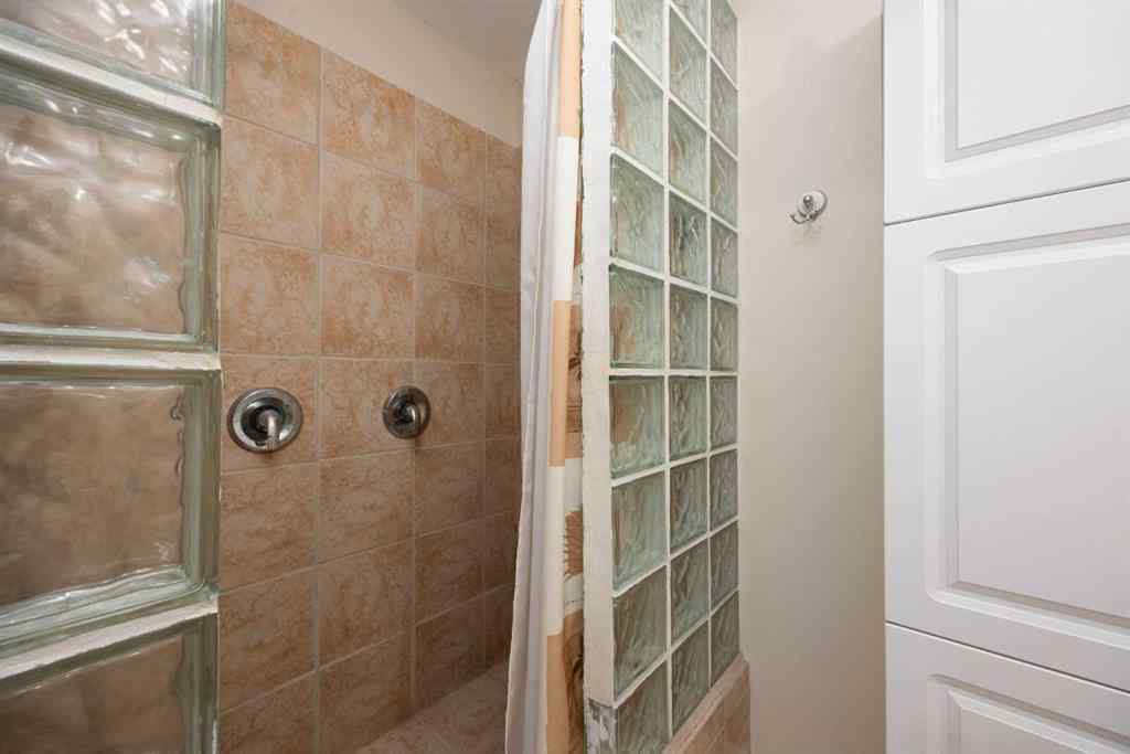 MLS® A2245761 - 313 Hillcrest Drive  in Thickwood Fort McMurray, Residential